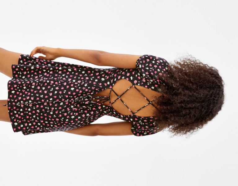 Black Women's Bershka Floral Print Mini Dress | fad8c6q8dDz